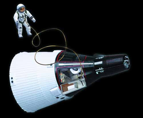 Nasa Gemini Spacecraft 1/72 Scale Diecast Model --0