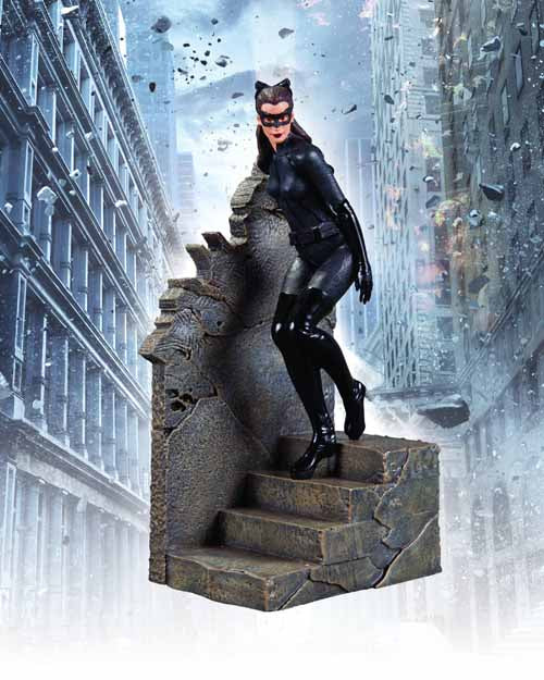 Dark Knight Rises Catwoman 1/12 Scale Statue --0