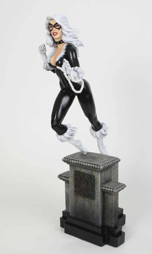 Retro Black Cat Statue -- Spider-Man Bowen Designs --0