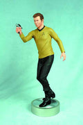 Star Trek Captain Kirk 1/4 Scale Statue -- William Shatner --0