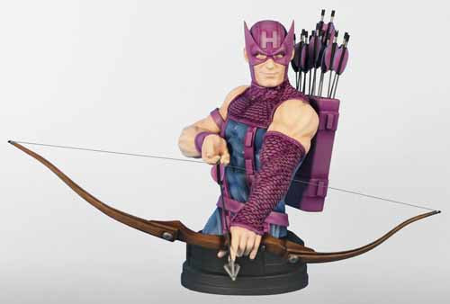 Gentle Giant Hawkeye Mini-Bust -- Avengers --0