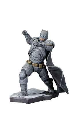 Batman vs Superman DOJ Batman ARTFX+ Statue -- Dark Knight Kotobukiya --0