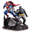 Dark Knight Returns Batman vs Superman Mini Battle Statue Frank Miller --0