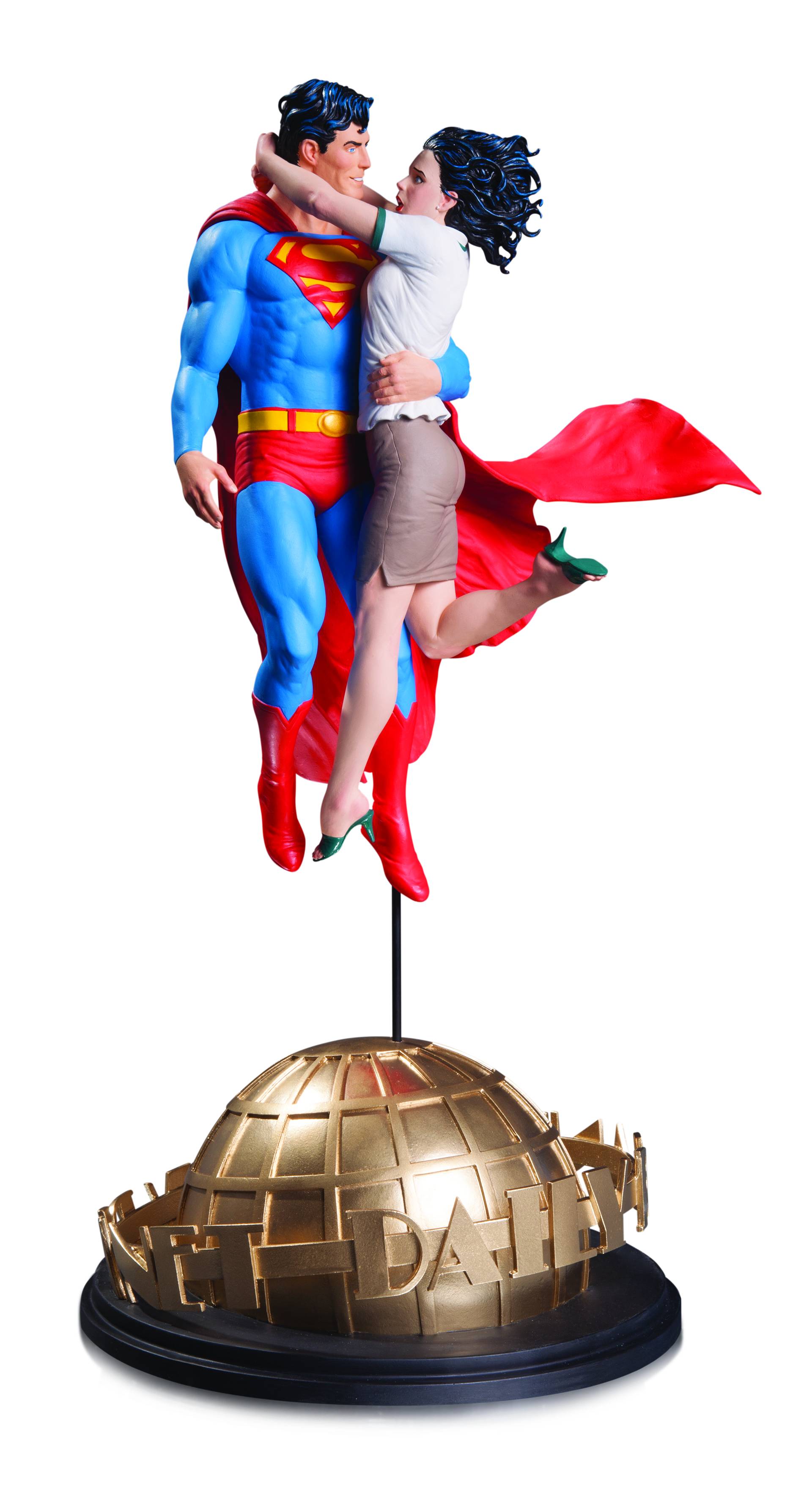 DC Designer Series Superman & Lois Lane By Gary Frank Statue --0