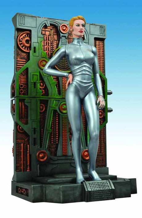 Star Trek Femme Fatales 7 Of 9 PVC Statue -- Diamond Select --0