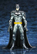 DC Comics Batman ARTFX+ Statue New 52 Version--Kotobukiya --0