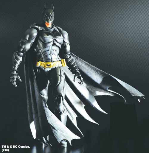 Dark Knight Trilogy Play Arts Kai Batman Action Figure --0