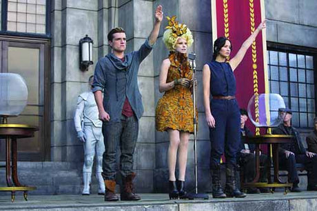 Hunger Games Catching Fire Trading Cards T/C Box --0