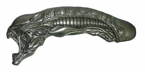 Aliens Alien Head Metal Bottle Opener -- Diamond Select --0