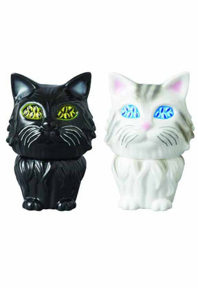 Refreshment Many Eyes Cat Sofubi 2pk -- Medicom --0