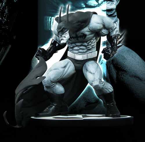 Batman Black & White B&W Statue By Sam Kieth --0