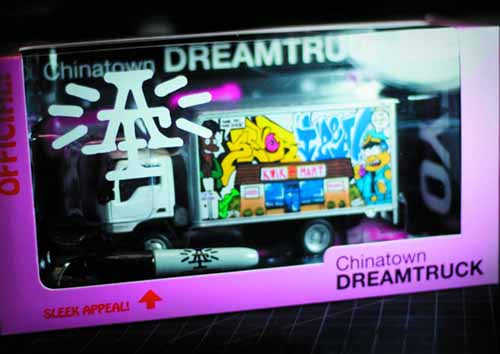 6-In Tyo X Almost Famous Graffiti Box Truck --0