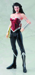 DC Comics Wonder Woman ARTFX+ Statue New 52 Version --0