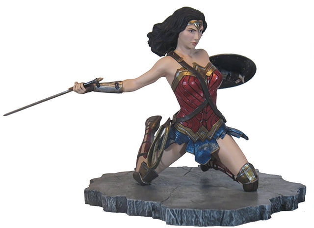 JLA Movie Gallery Wonder Woman PVC Statue | Gal Gadot Batman DC Comics --0