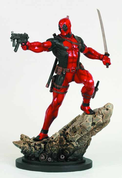 Deadpool Action Statue -- X-Men Avengers Bowen Designs --0