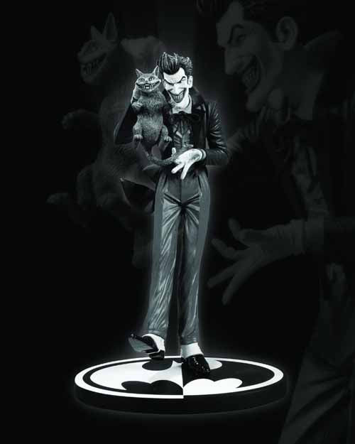 Batman Black & White Joker Statue Brian Bolland --0