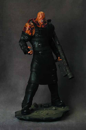 Resident Evil Nemesis 1/6 Scale Statue --0