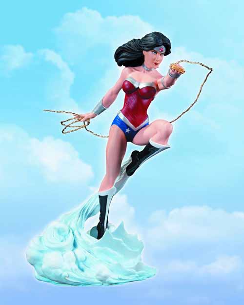 Cover Girls Of The DCU Wonder Woman New 52 Statue --0