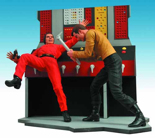 Star Trek Select Kirk Action Figure Case -- William Shatner --0