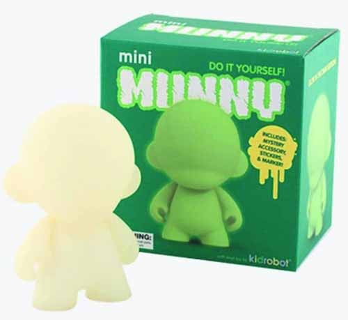 Micro Munnyworld Munny Mini Figure 16-Piece Bmb Ds --0