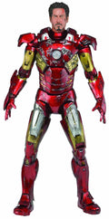 Avengers Iron Man Battle Damaged 1/4 Scale Action Figure --0