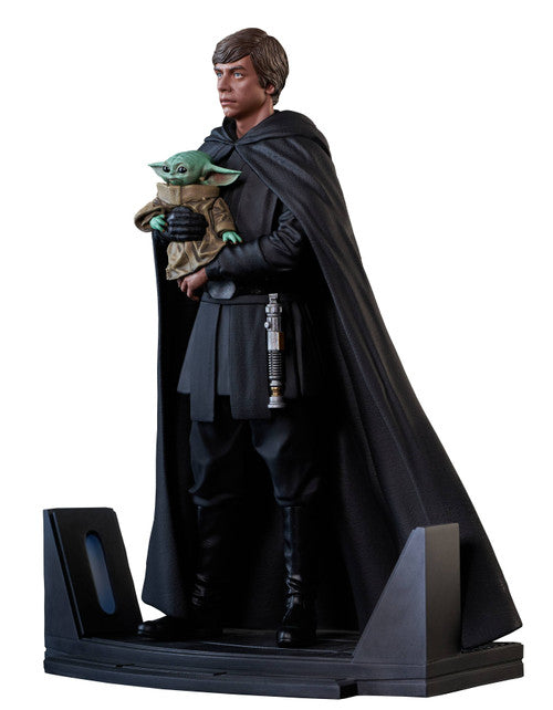 Star Wars Premier Collection Mandalorian Luke Skywalker & Grogu Statue --1