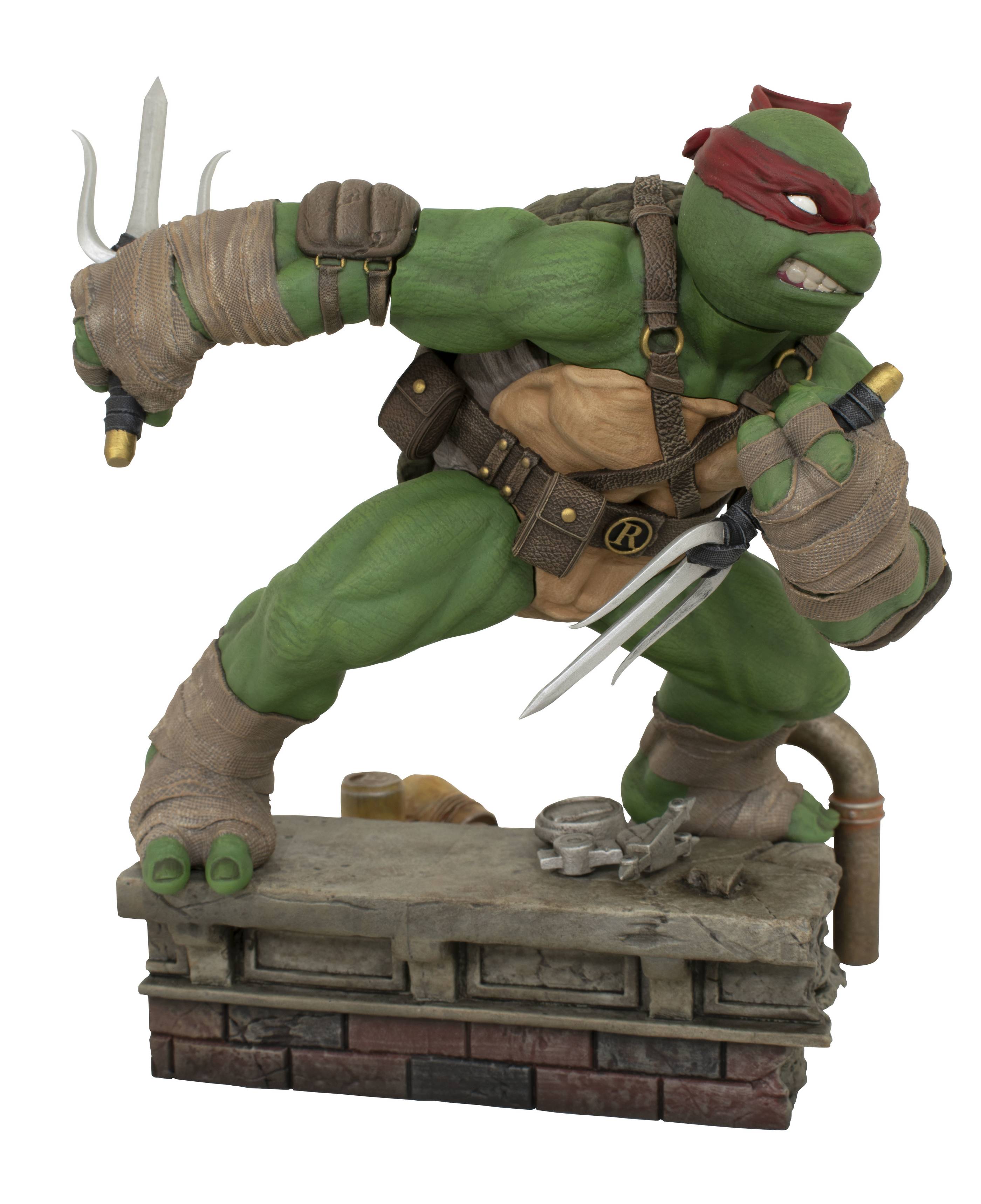 Teenage Mutant Ninja Turtles TMNT Gallery DLX Raphael PVC Statue --0