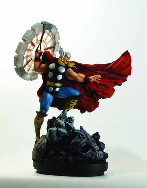 Thor Classic Action Statue Avengers Bowen Designs --0